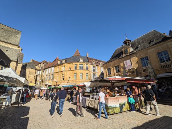 Saturday markets in Sarlat-la-Canéda