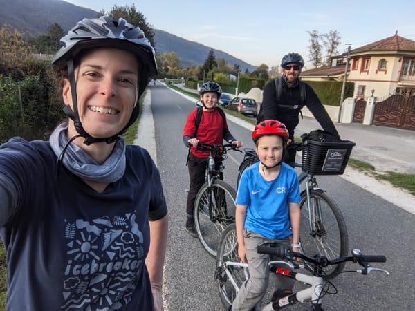Lake Annecy by bike