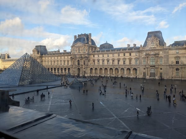 More Louvre pics